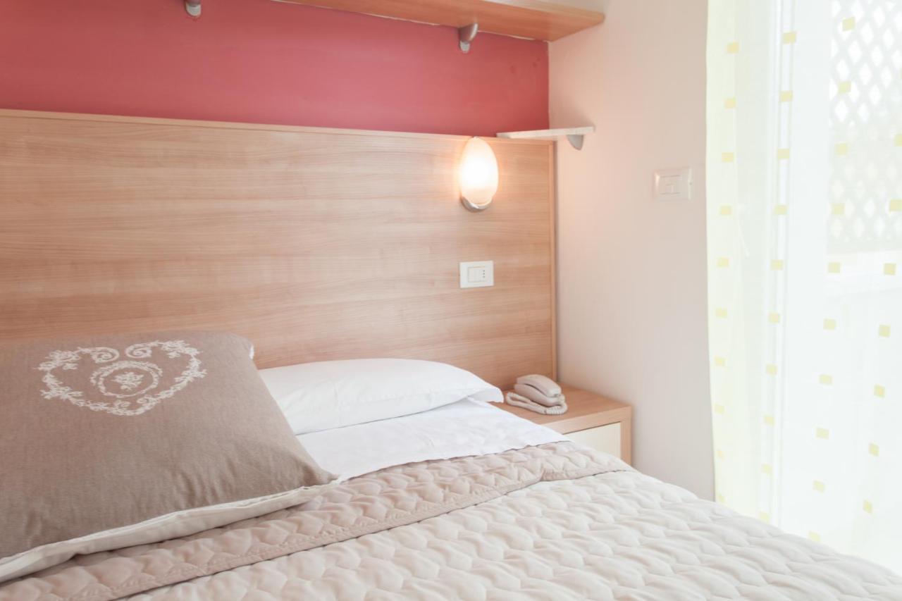 B&B Airone Cervia - Camere E Appartamenti Exterior foto